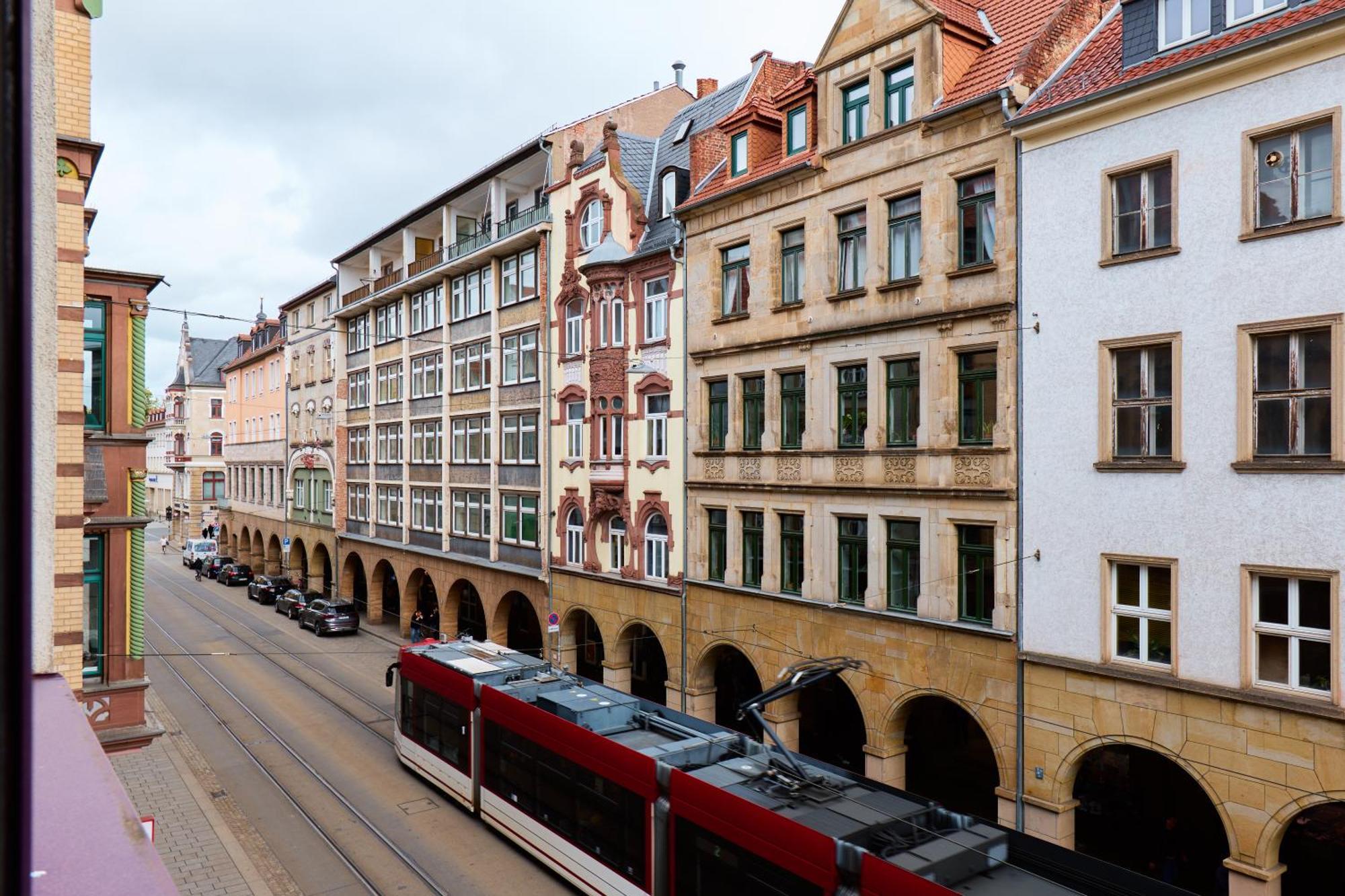 Stylisches Apartment I Fahrstuhl I Bahnhofsnah Érfurt Exterior foto